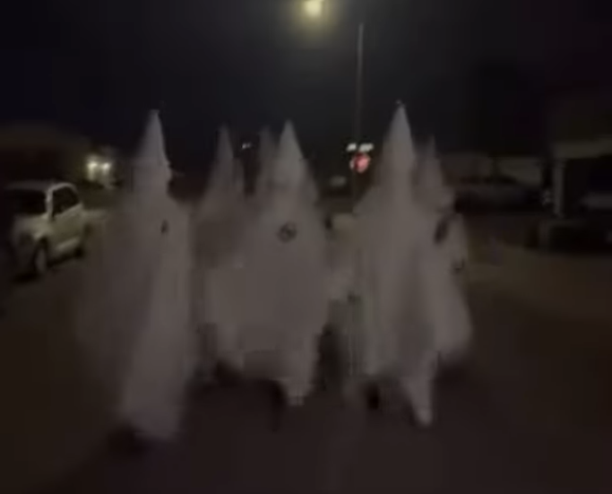 El Paso civil rights leaders, officials condemn youth in KKK robes and demand school action — Syosset Schools news